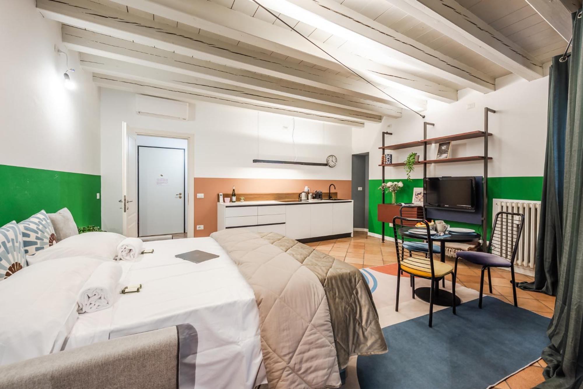 ורונה Riverwalk Al Castello Indipendent Apartments מראה חיצוני תמונה